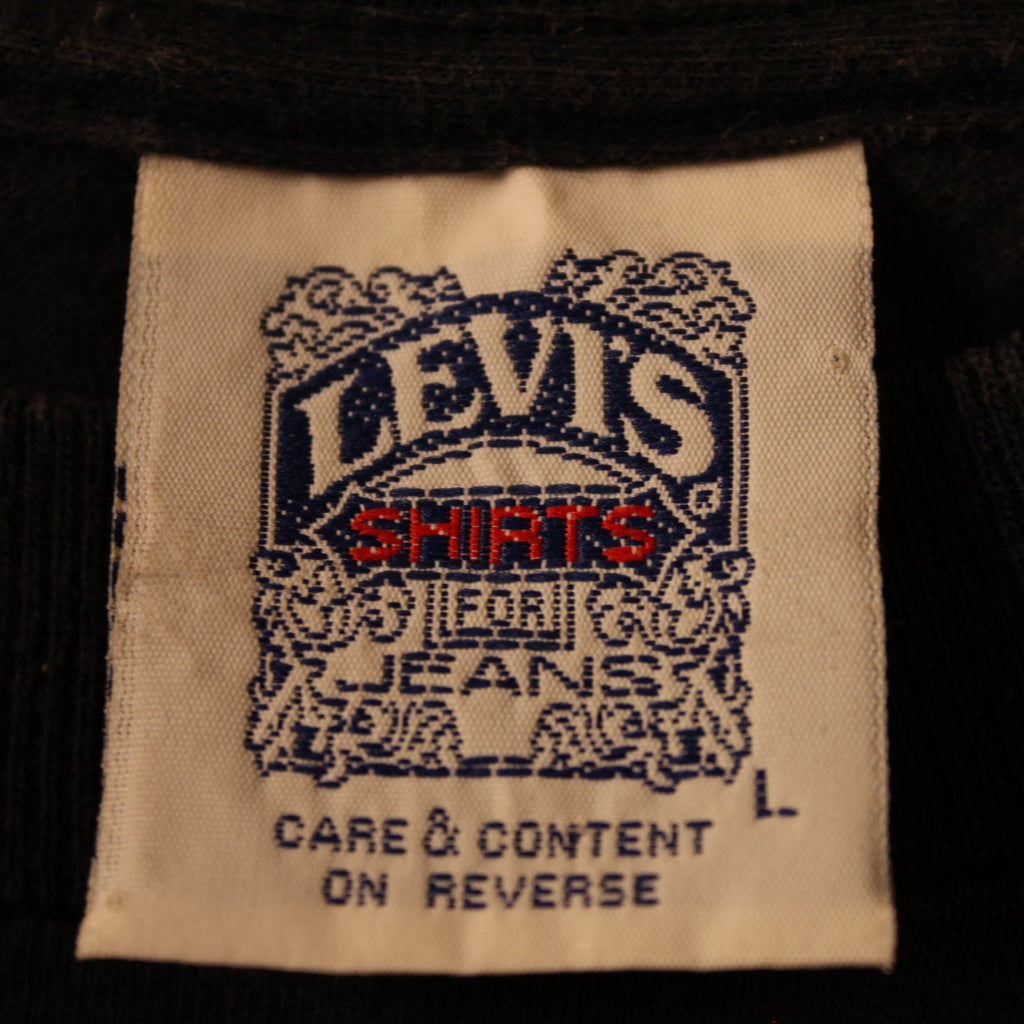 1990s Button Your Fly Levis 501 Long Sleeve T-Shirt